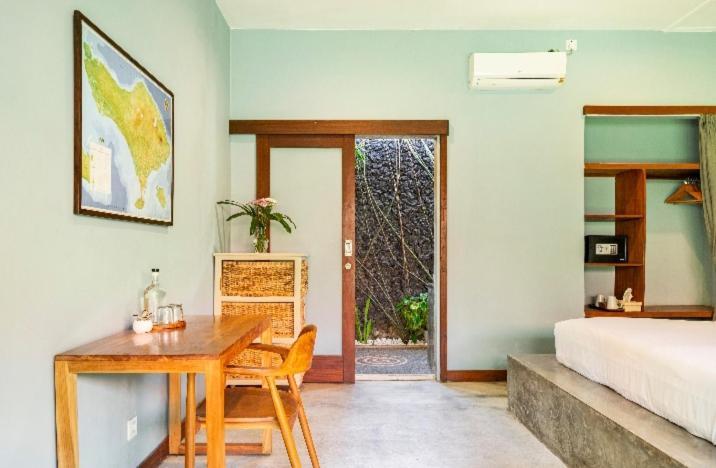 Big Brother Surf Inn Canggu Exterior foto